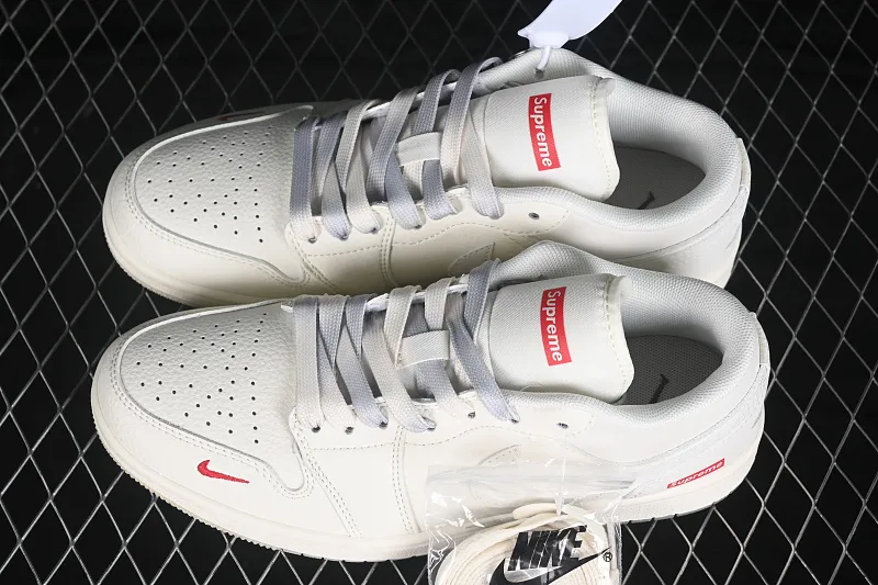 All categories Nk SB Dunk Series Nk SB Dunk Low High-end customized low-top sneakers Nike SB Dunk Low joint model High-end customized low-top casual skateboard shoes XX3168-175